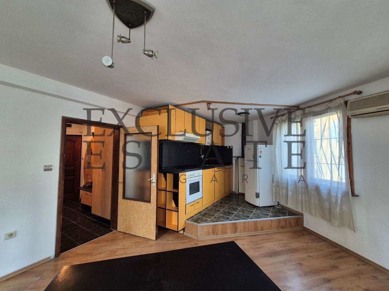 Ексклузивно! Двустаен апартамент под наем в района на Спортна зала, гр. Варна! - 0