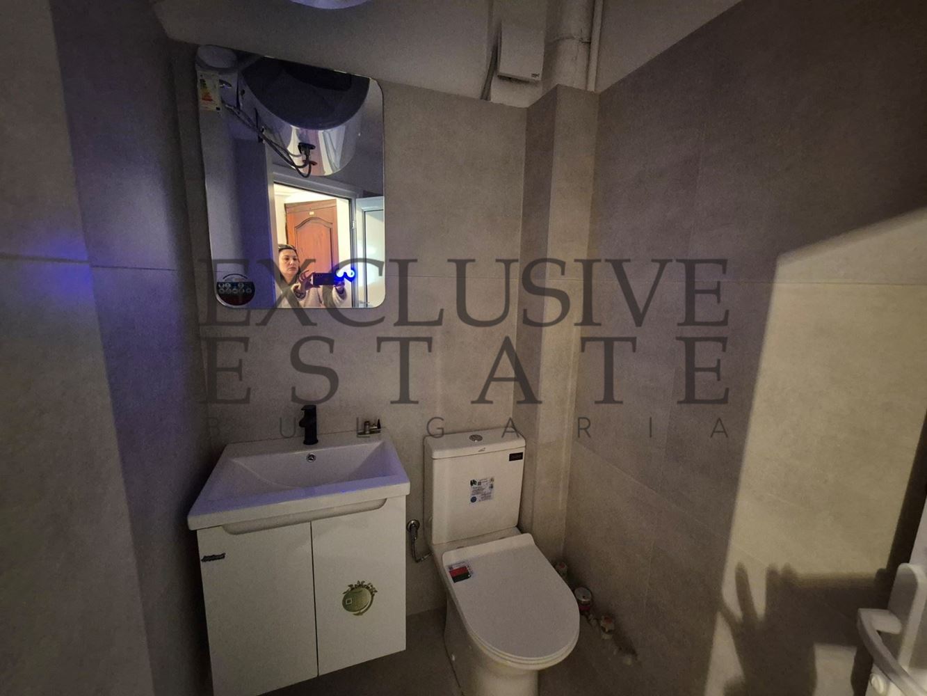 Ексклузивно! Двустаен апартамент под наем в района на Спортна зала, гр. Варна! - 0