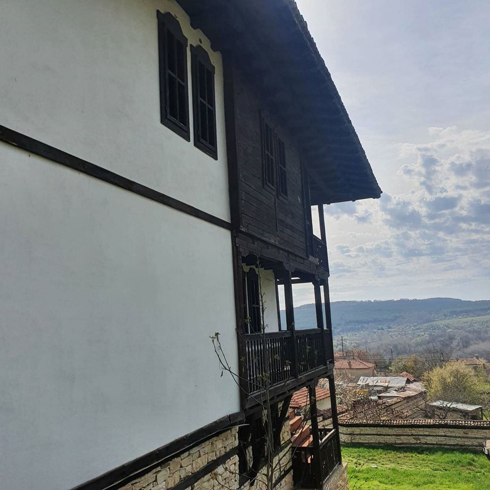Ексклузивно! Комплекс от седем къщи за продажба в района на с. Кантарджиево, обл. Варна. - 0